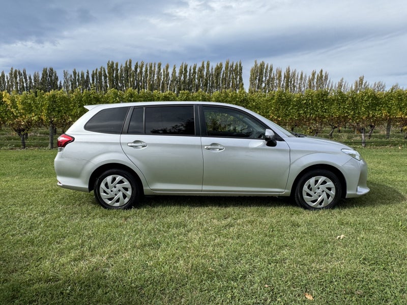 2020 Toyota Corolla 1.5 Hybrid Wagon CVT 2WD image 3