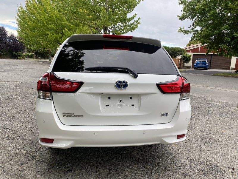 2020 Toyota Corolla 1.5 Hybrid Wagon CVT 2WD image 4