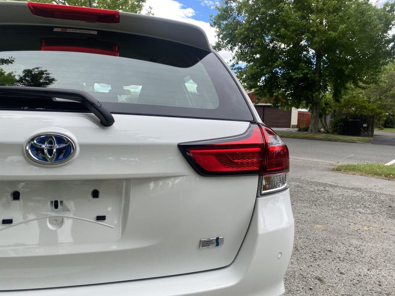 2020 Toyota Corolla 1.5 Hybrid Wagon CVT 2WD image 5