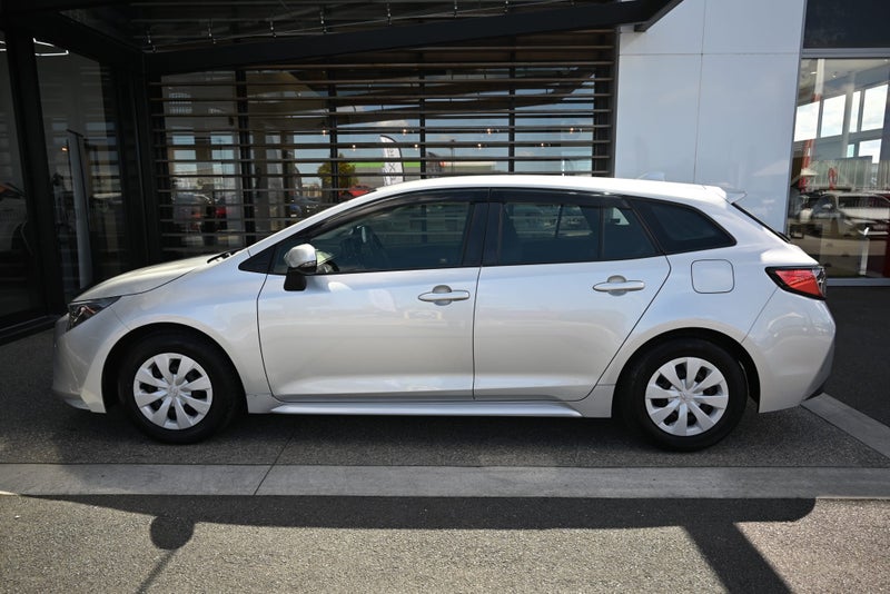 2020 Toyota Corolla 1.8 Hybrid G X FWD Wagon image 5