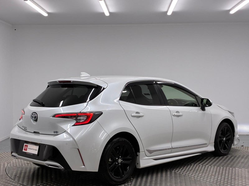 2020 Toyota Corolla 1.8 Hybrid Sport image 3