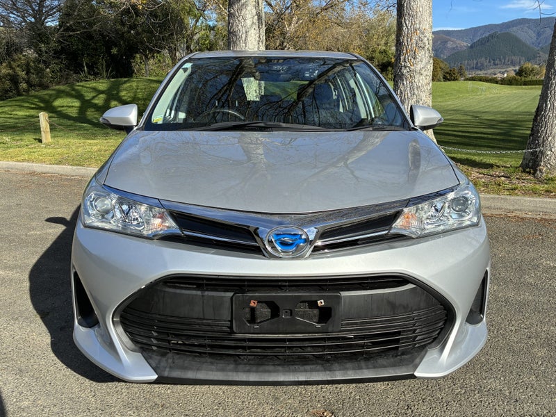 2020 Toyota Corolla Fielder 1.5 Hybrid Wagon image 3