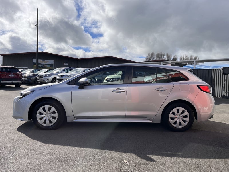 2020 Toyota Corolla GX 1.8P CVT FWD Automatic W... image 5