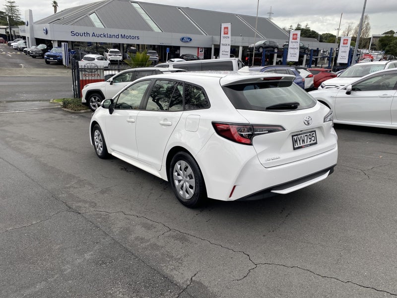 2020 Toyota Corolla GX 1.8P Wagon image 5