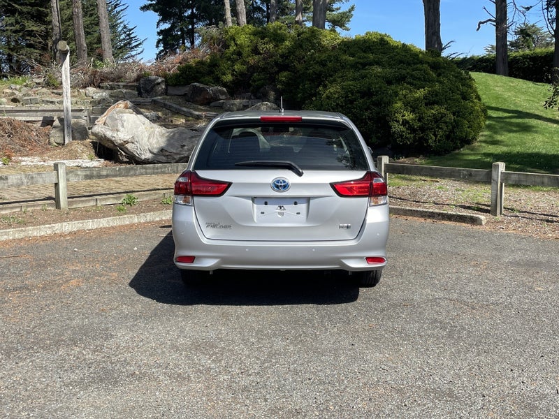 2020 Toyota Corolla Hybrid Wagon image 5