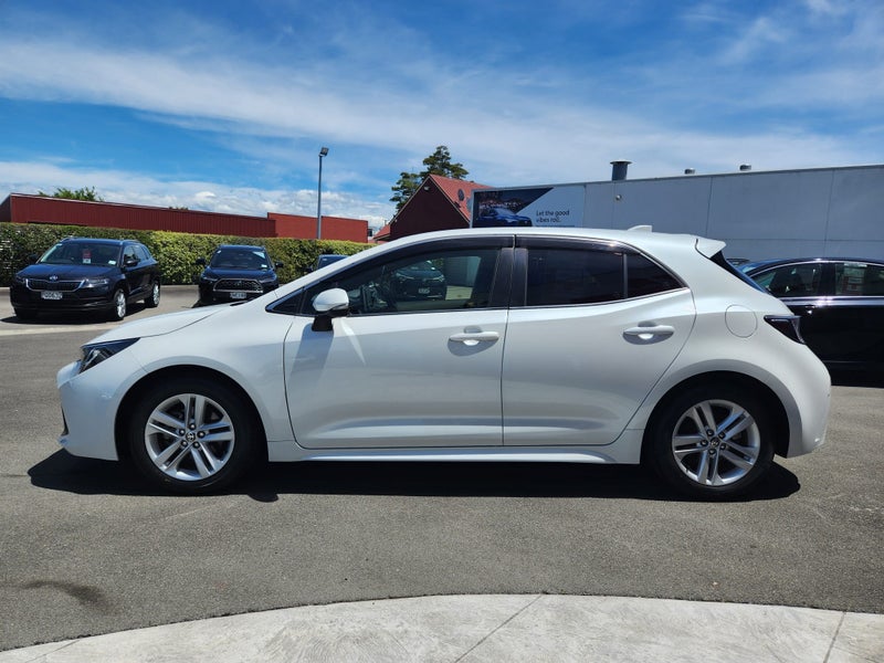 2020 Toyota Corolla Sport 1.8 Hybrid G Automati... image 4