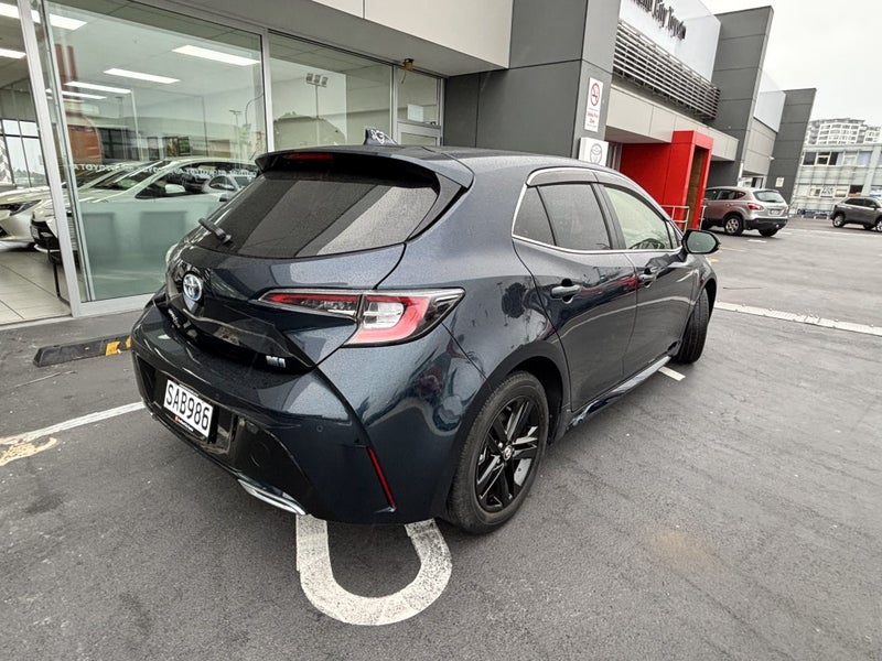 2020 Toyota Corolla Sport 1.8 Hybrid G Style Pa... image 3