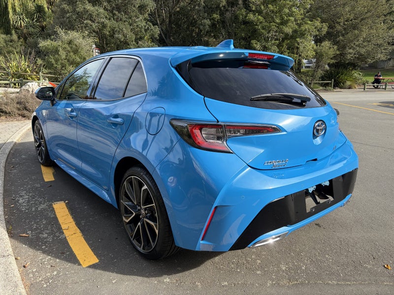 2020 Toyota Corolla Sport image 3