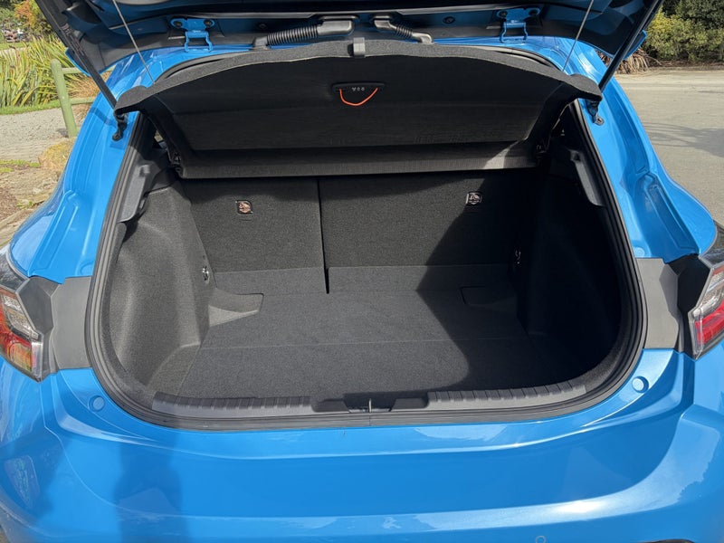 2020 Toyota Corolla Sport image 5