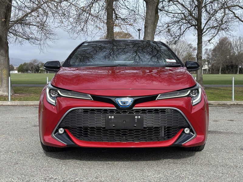 2020 Toyota Corolla Sport image 2