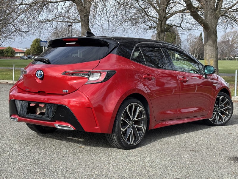 2020 Toyota Corolla Sport image 5