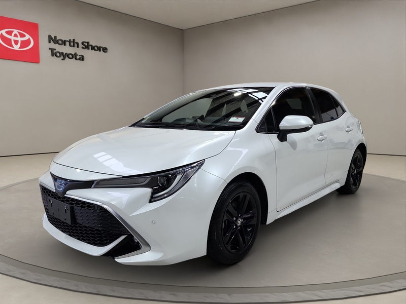 2020 Toyota Corolla Sport 1.8L Hybrid G 2WD Hat... image 4