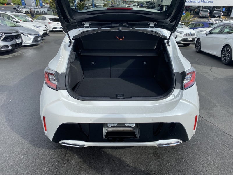 2020 Toyota Corolla Sport 1.8P Hybrid Hatch image 4