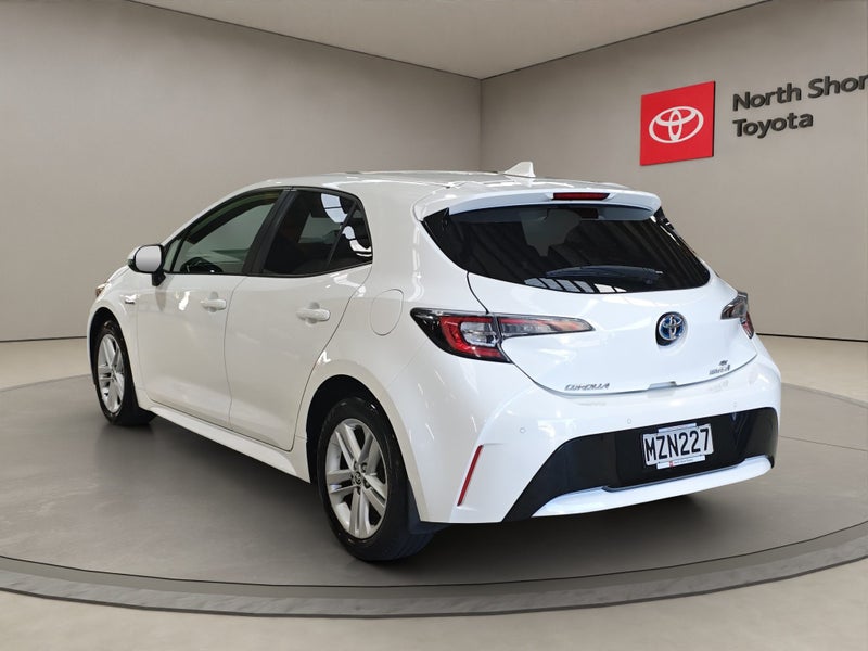 2020 Toyota Corolla SX 1.8L Hybrid FWD Hatchback image 5