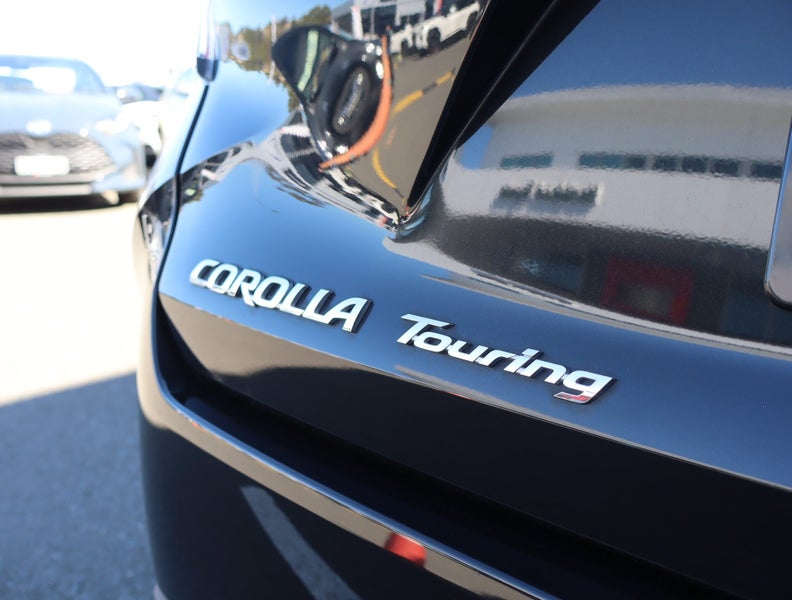 2020 Toyota Corolla Touring 1.8 Hybrid G X 5 Dr... image 5