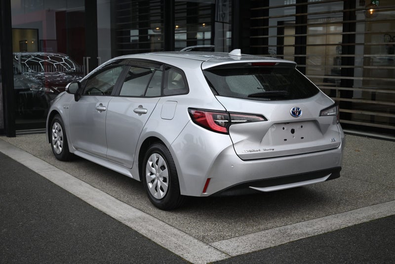2020 Toyota Corolla Touring 1.8 Hybrid G X FWD... image 4