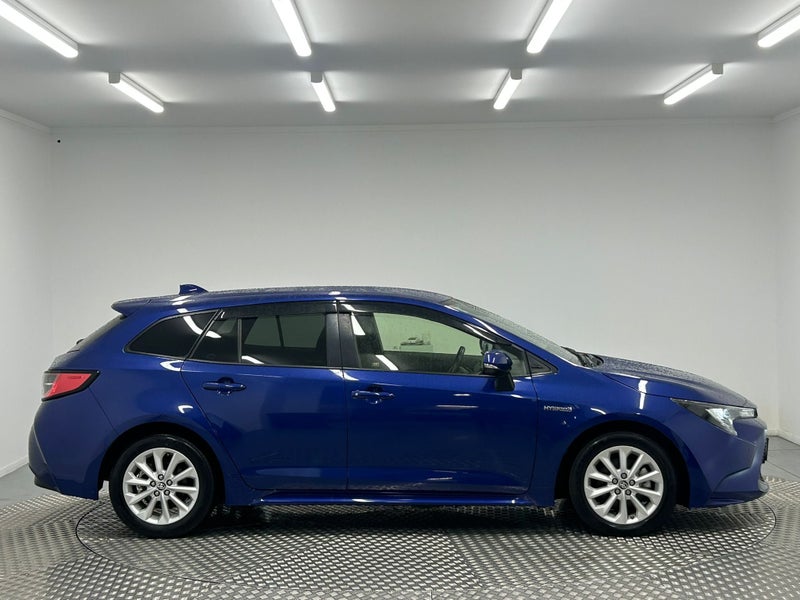 2020 Toyota Corolla Touring 1.8 Hybrid S 4WD image 2
