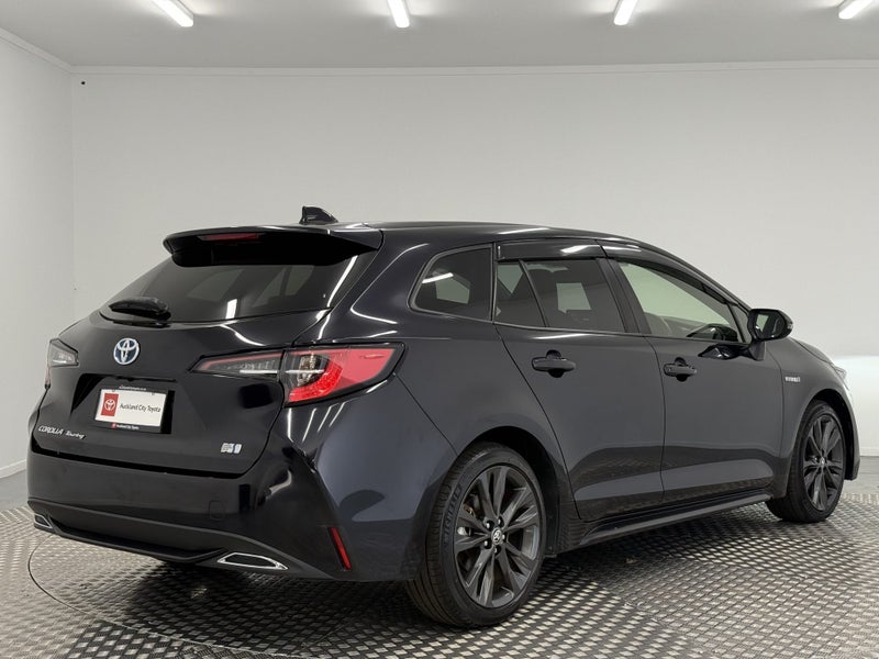 2020 Toyota Corolla Touring 1.8 Hybrid WxB image 3
