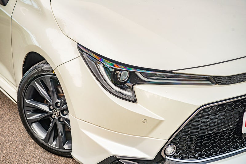 2020 Toyota Corolla Touring 1.8 Hybrid WxB 5 Dr... image 2