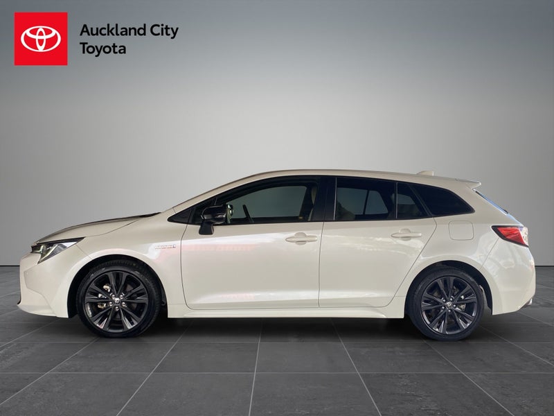 2020 Toyota Corolla Touring 1.8 Hybrid WxB 5 Dr... image 4