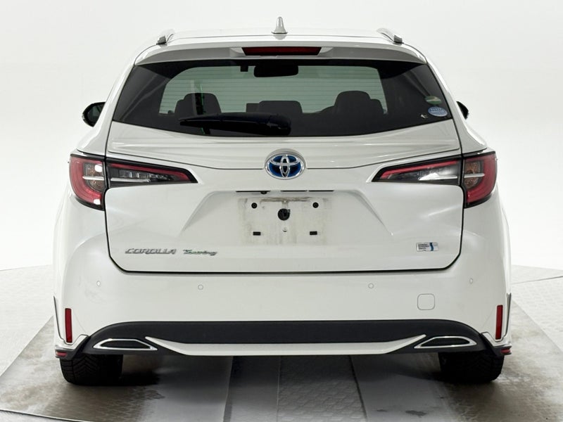 2020 Toyota Corolla Touring 1.8 Hybrid WxB 5 Dr... image 4