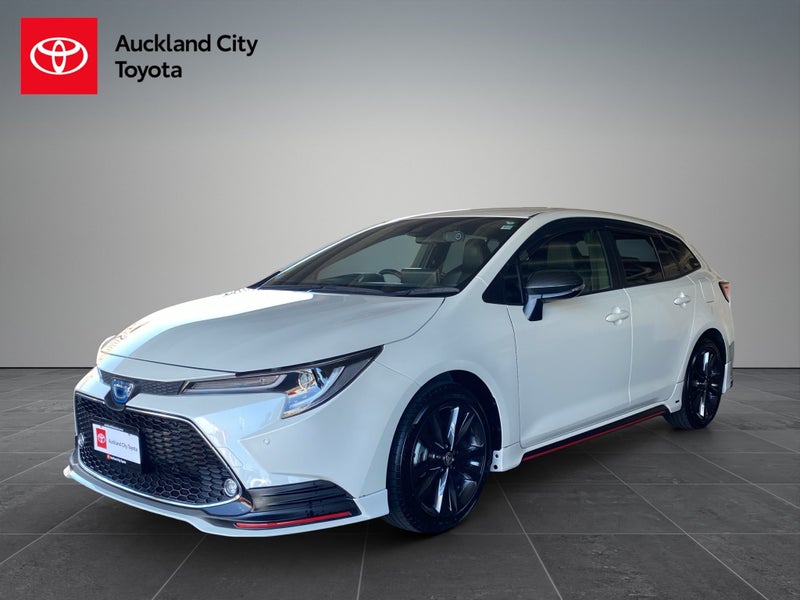 2020 Toyota Corolla Touring 1.8 Hybrid WxB 5 Dr... image 3