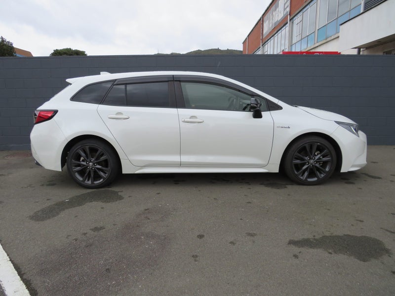 2020 Toyota Corolla Touring 1.8 Hybrid WXB image 4