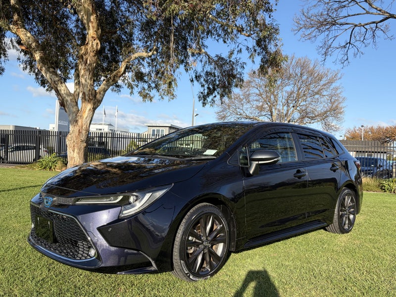 2020 Toyota Corolla Touring 1.8 Hybrid WxB Auto... image 4