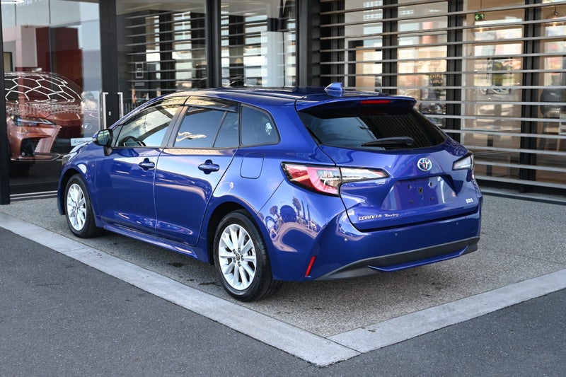 2020 Toyota Corolla Touring 1.8 Petrol Hybrid S... image 2