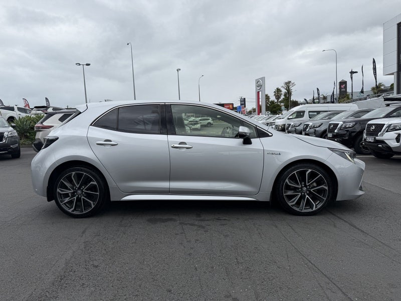 2020 Toyota Corolla ZR 1.8 PETROL HYBRID image 5