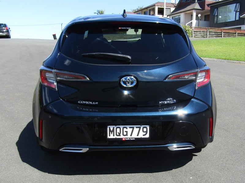 2020 Toyota Corolla ZR 1.8P HYBRID image 2