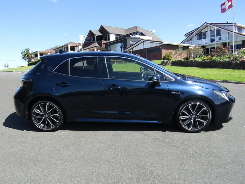 2020 Toyota Corolla ZR 1.8P HYBRID image 5