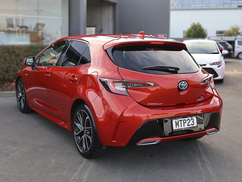 2020 Toyota Corolla ZR HYBRID, Push Start image 4