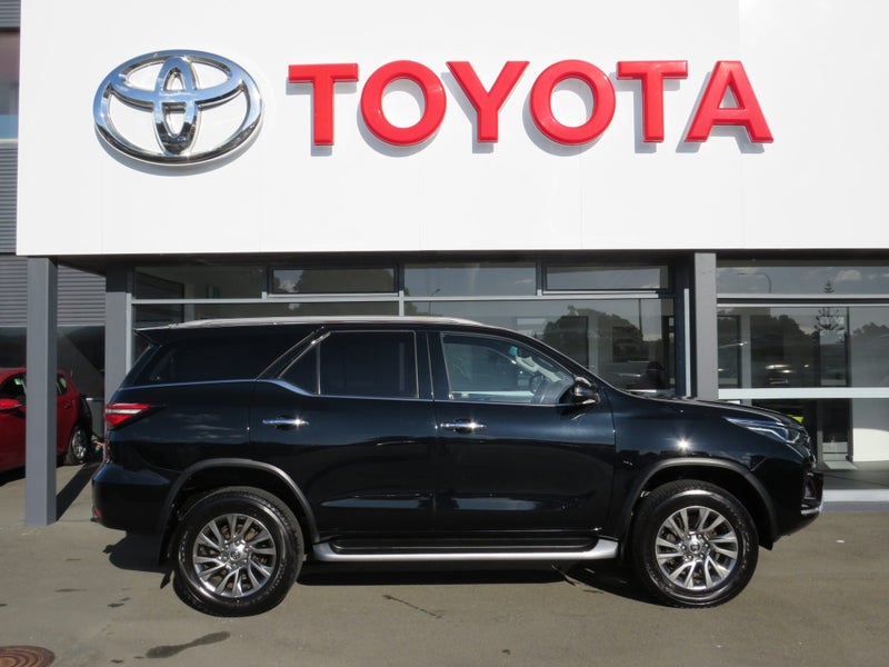 2020 Toyota Fortuner Limited 2.8DT image 4
