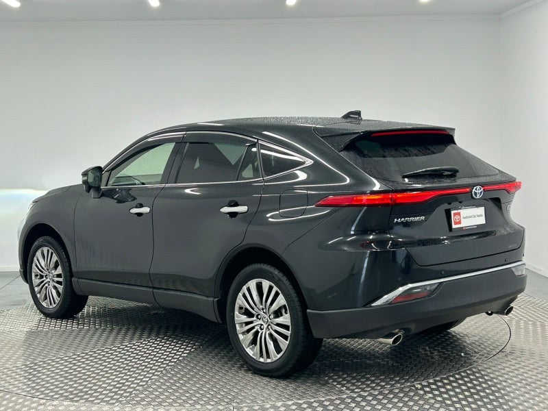 2020 Toyota Harrier Hybrid 2.5 Z image 5