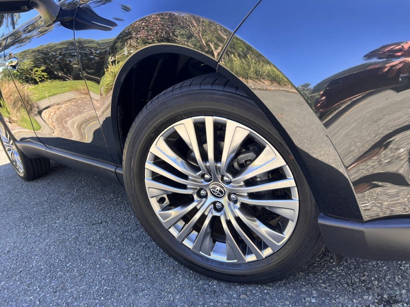 2020 Toyota Harrier Hybrid Z Spec 2.5 5Dr 2WD image 2