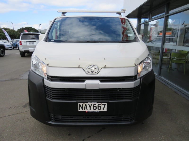 2020 Toyota Hiace ZR 2.8DT 6AT image 3