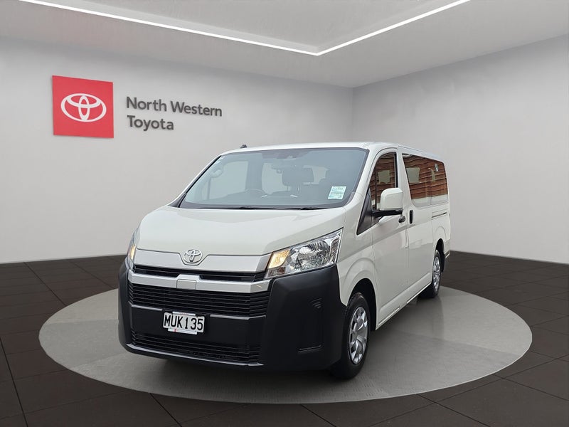 2020 Toyota Hiace ZR 2.8DT 6AT RWD MB/4D/10S (H... image 3