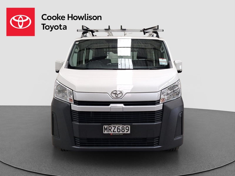 2020 Toyota Hiace ZR 2.8DT 6MT image 2
