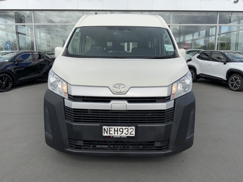 2020 Toyota Hiace ZX 10 Seater Minibus - Certif... image 3