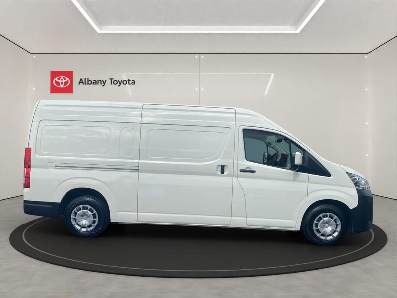 2020 Toyota Hiace ZX 2.8DT 6AT RWD PVN/5D/2S (H... image 2