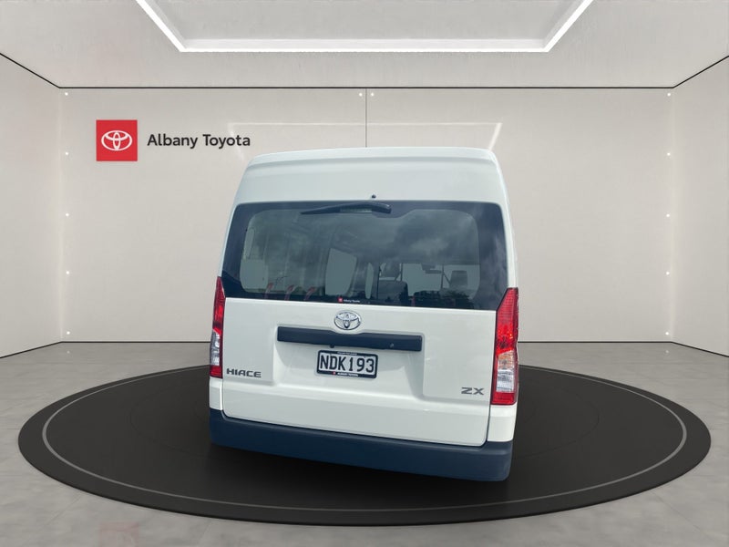 2020 Toyota Hiace ZX 2.8DT 6AT RWD PVN/5D/2S (H... image 4