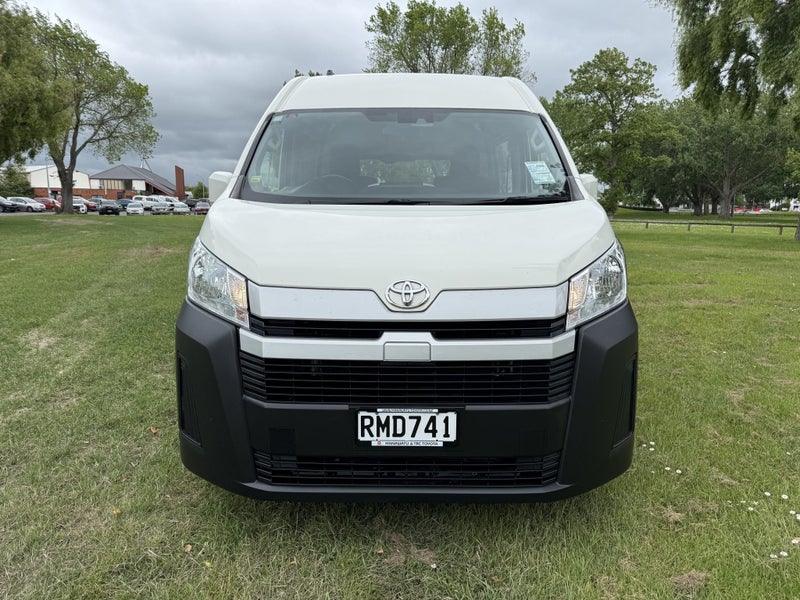 2020 Toyota Hiace ZX PVN 2.8DT Auto NZ New image 2