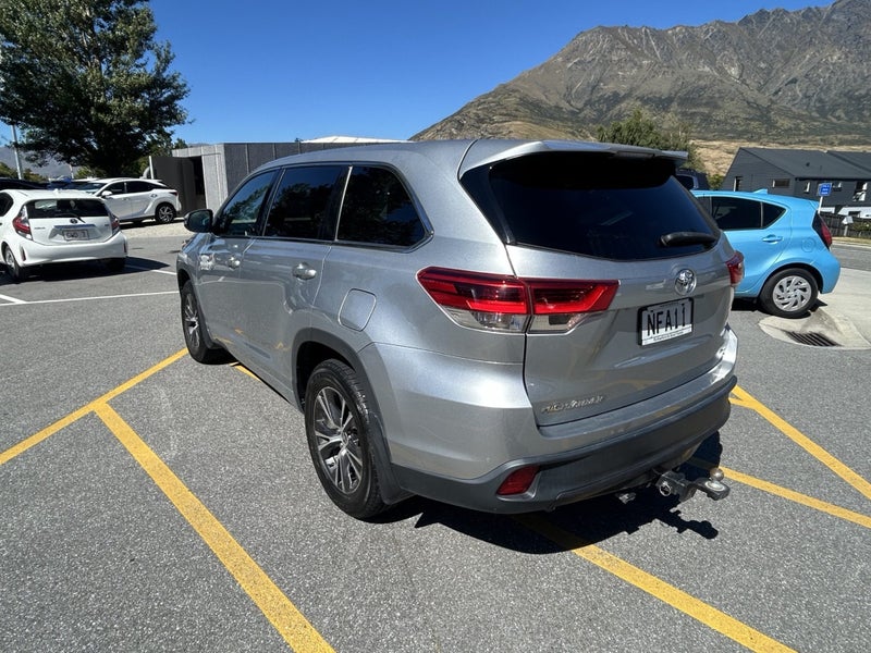 2020 Toyota Highlander GX AWD image 5
