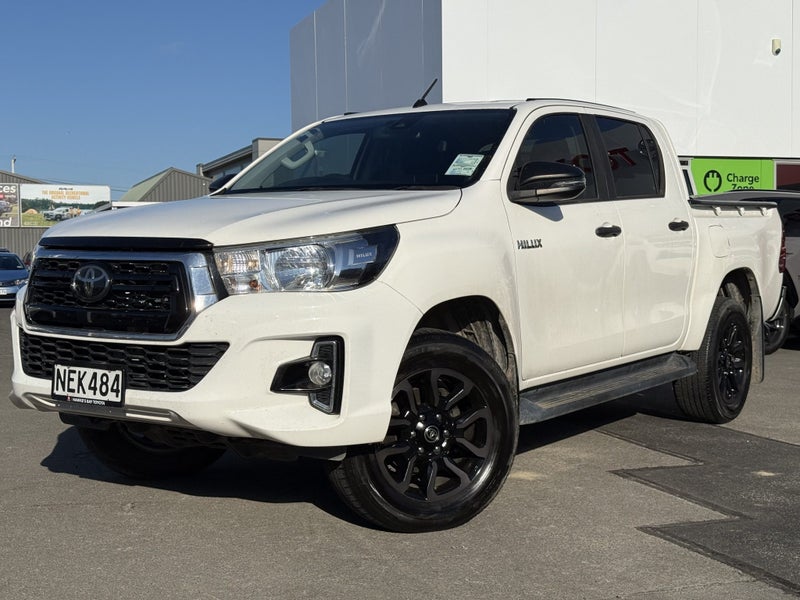 2020 Toyota Hilux SR 2.8DT 6AT 2WD image 3