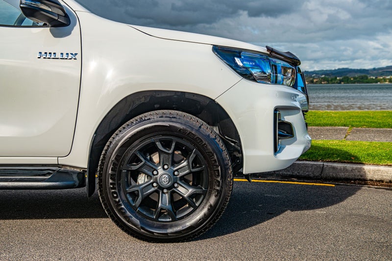 2020 Toyota Hilux SR 2.8DT 6AT 2WD image 4