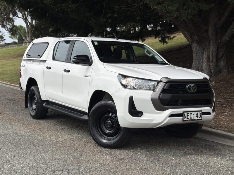2020 Toyota Hilux SR 2.8DT 6AT 4WD DCW/4D/5S image 1