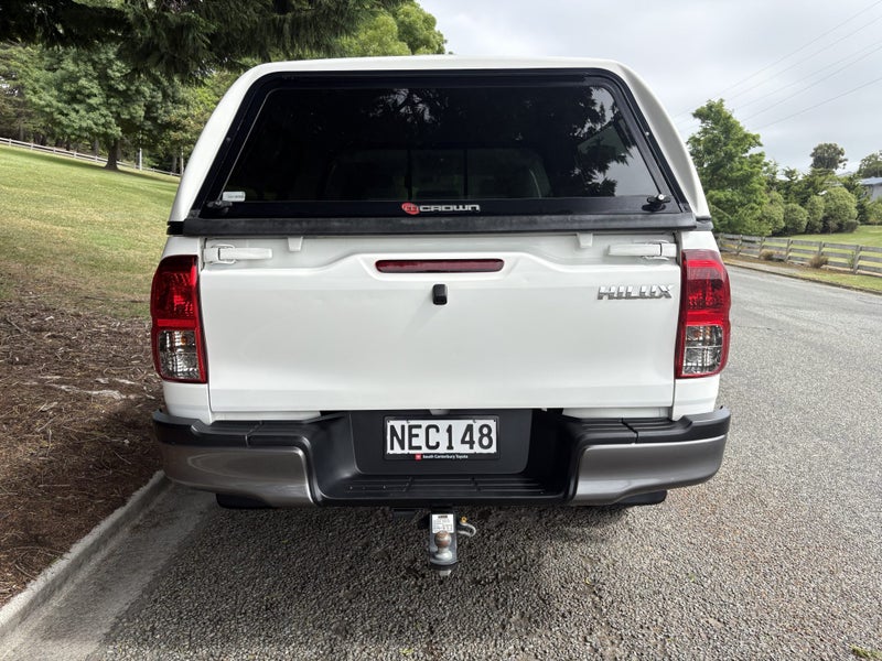 2020 Toyota Hilux SR 2.8DT 6AT 4WD DCW/4D/5S image 5