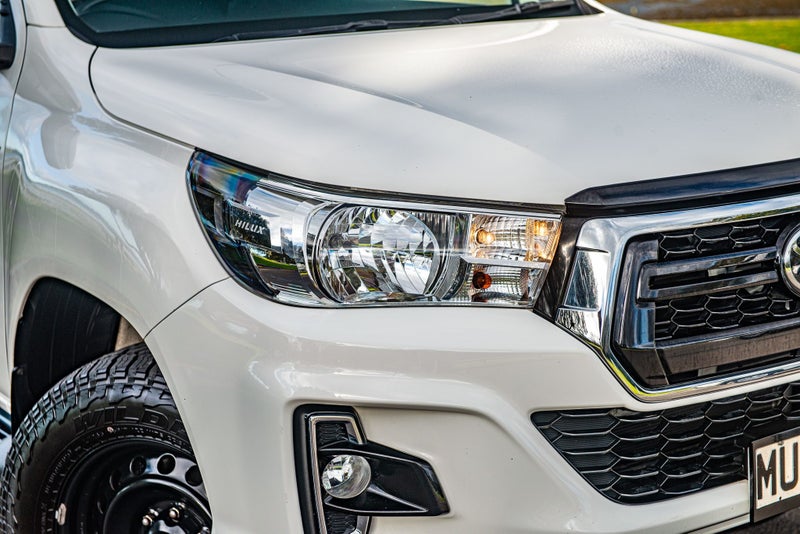 2020 Toyota Hilux SR 2.8DT 6MT 2WD image 2