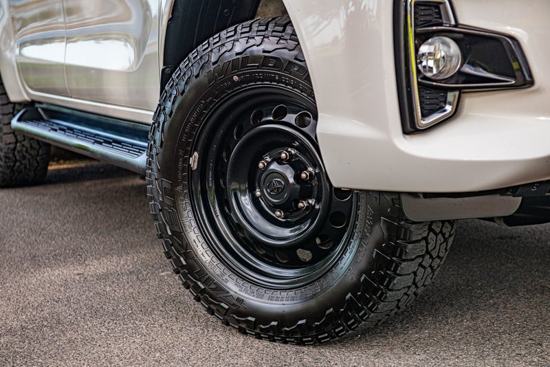 2020 Toyota Hilux SR 2.8DT 6MT 2WD image 3
